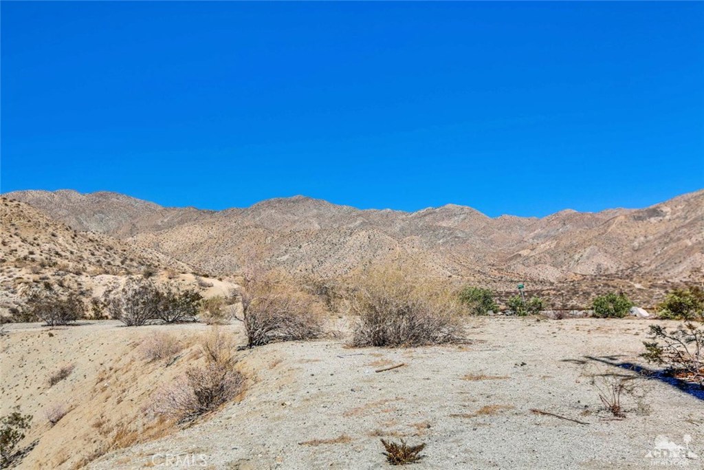 218032748DA Property Photo 5