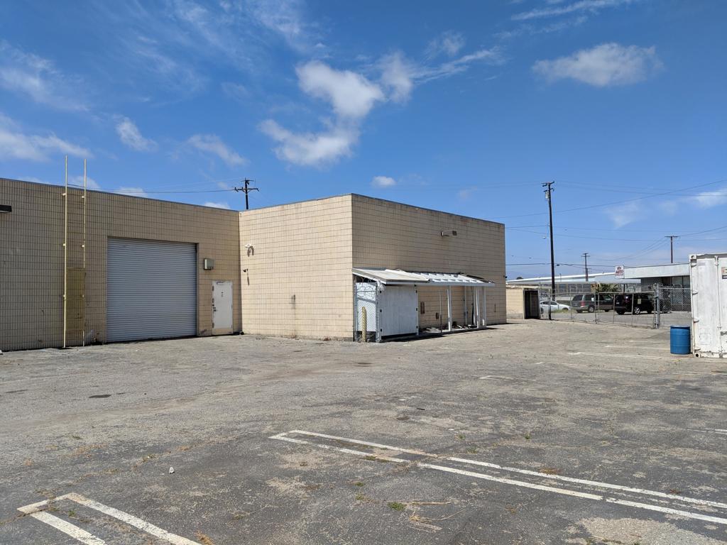 600 E 5th Street Property Photo 4
