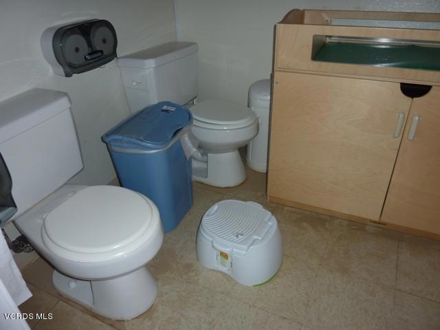 2929 Albany Drive Property Photo 11