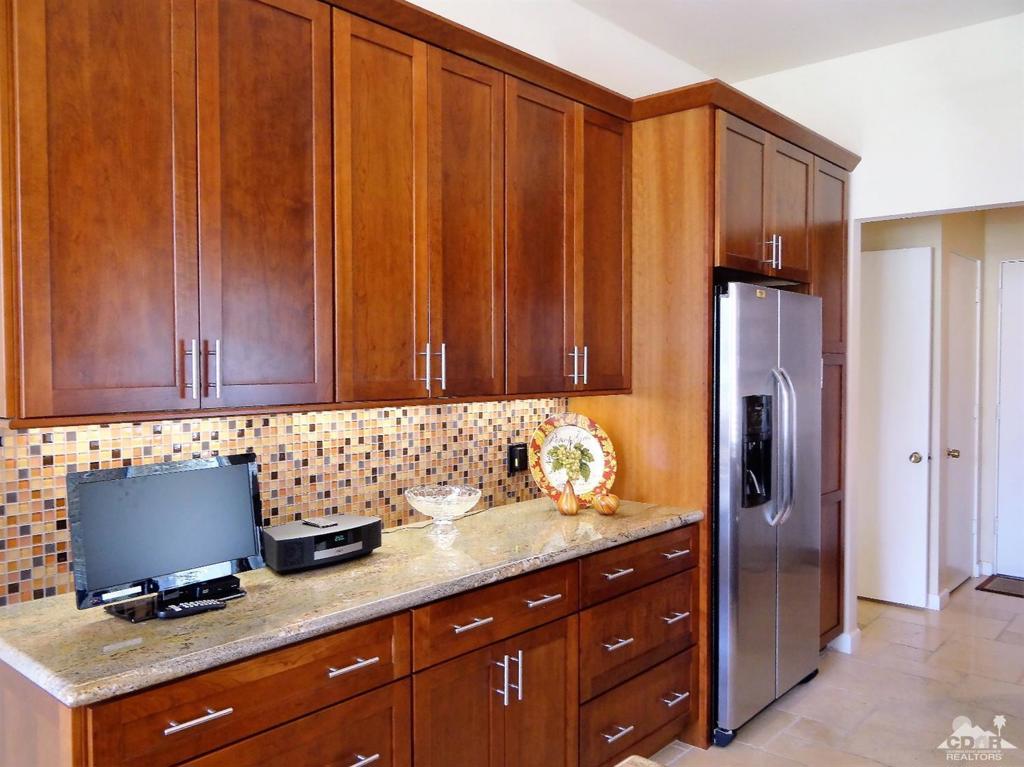 47128 El Menara Circle Property Photo 4