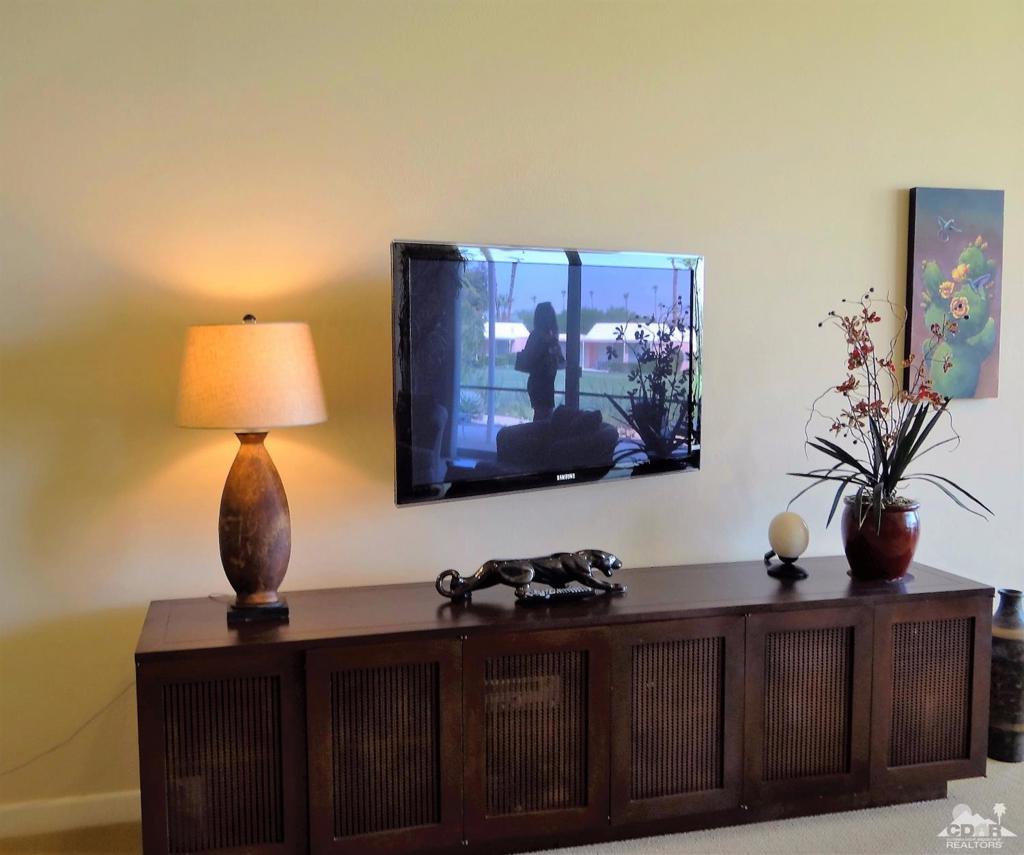 47128 El Menara Circle Property Photo 15
