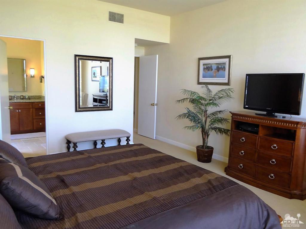 47128 El Menara Circle Property Photo 18