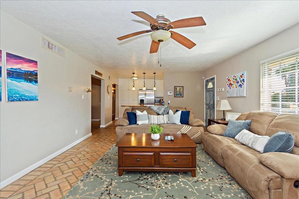 52637 Avenida Villa Property Photo 4