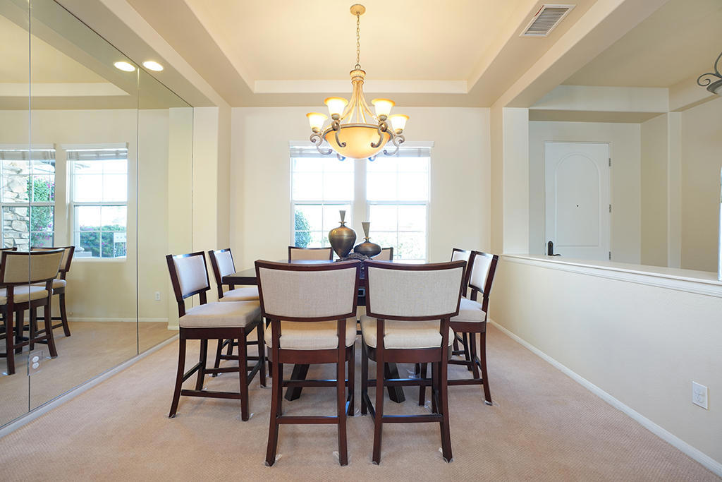 219033647PS Property Photo 7