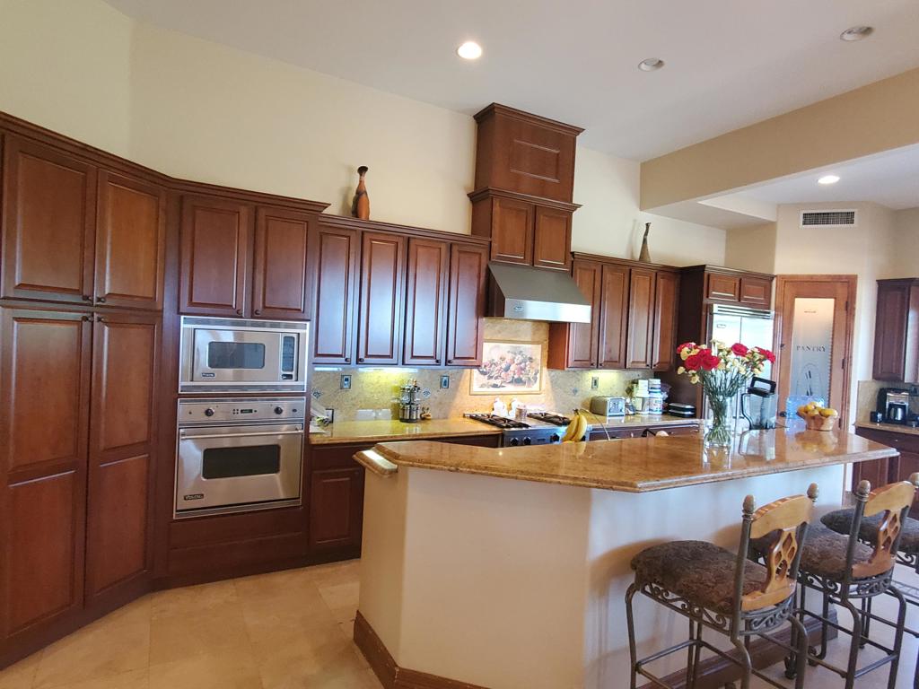 219035399PS Property Photo 13