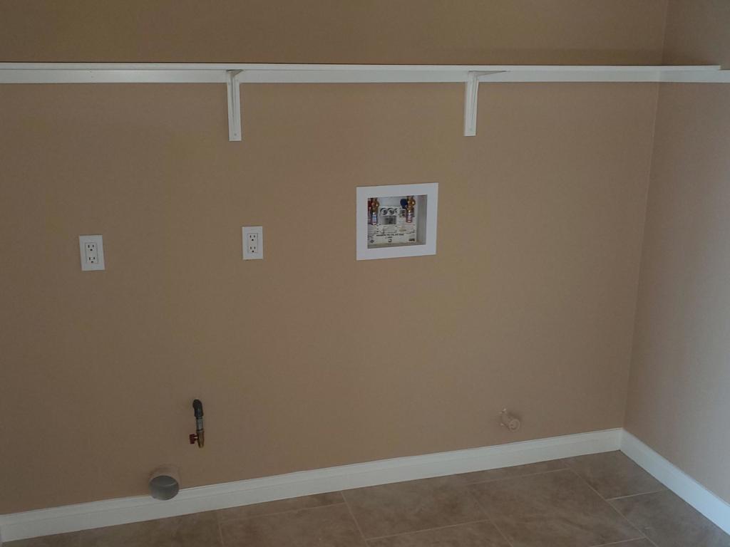 219036951PS Property Photo 24