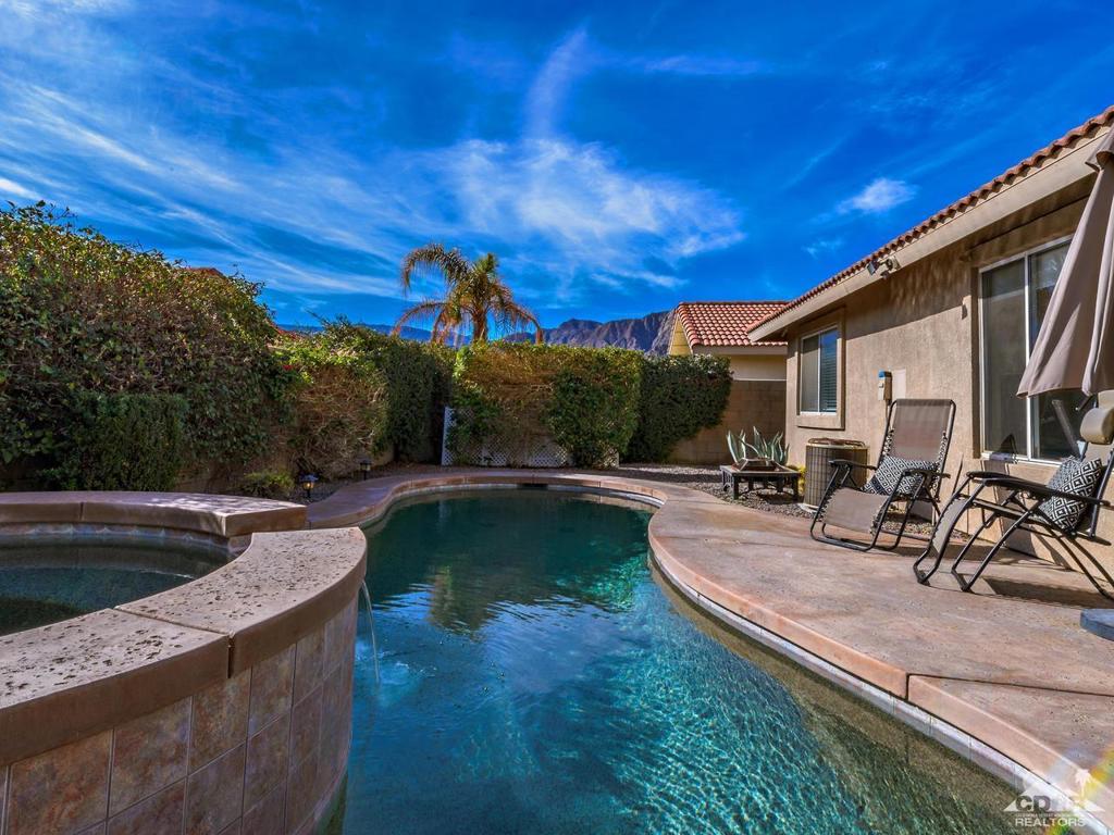 78225 Desert Fall Way Property Photo 1