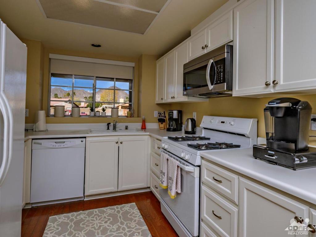 78225 Desert Fall Way Property Photo 8