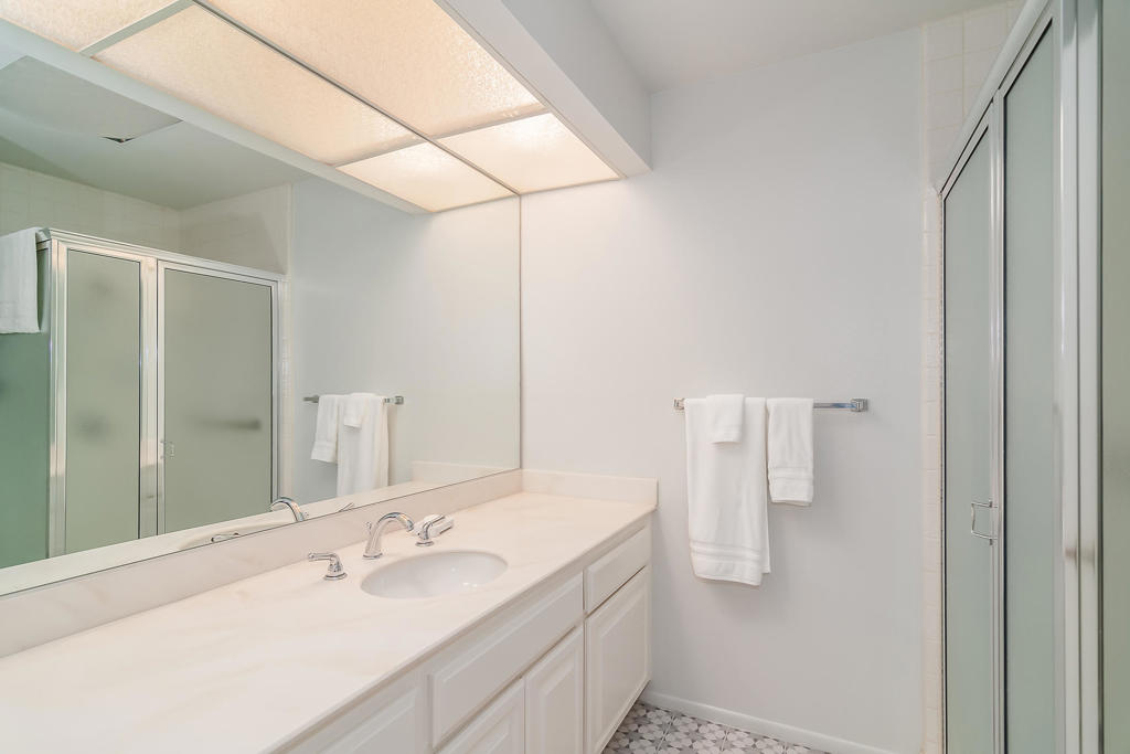 17 Dartmouth Drive Property Photo 27
