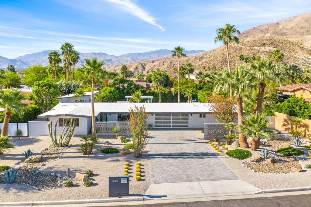 72187 Desert Drive Property Photo 1