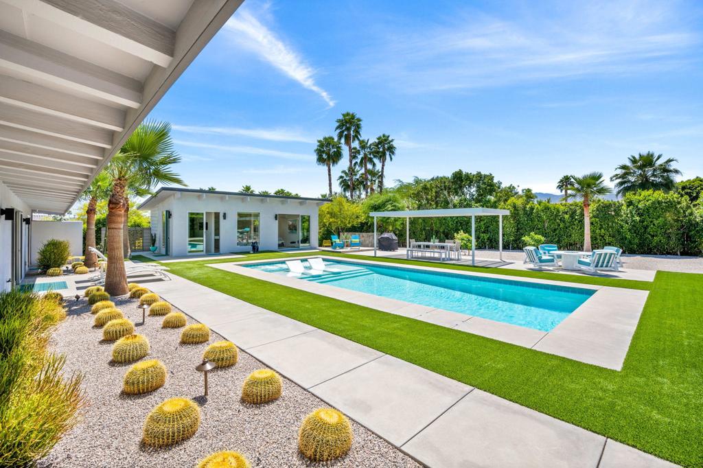 72187 Desert Drive Property Photo 45
