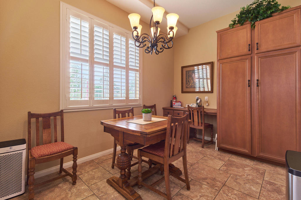 43424 Bordeaux Drive Property Photo 15