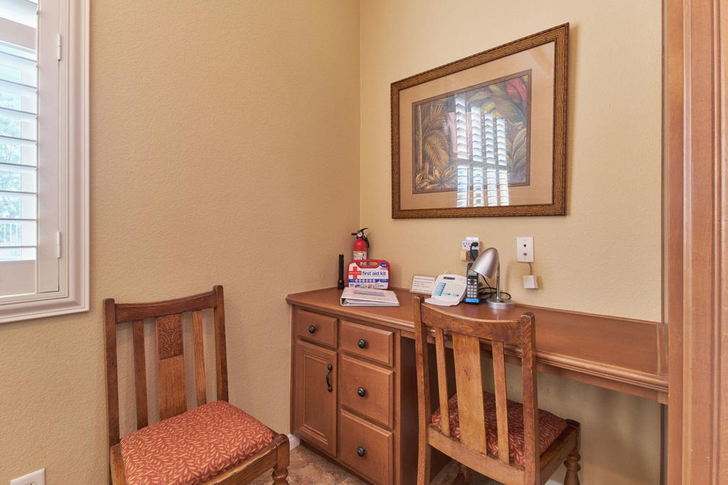 43424 Bordeaux Drive Property Photo 16