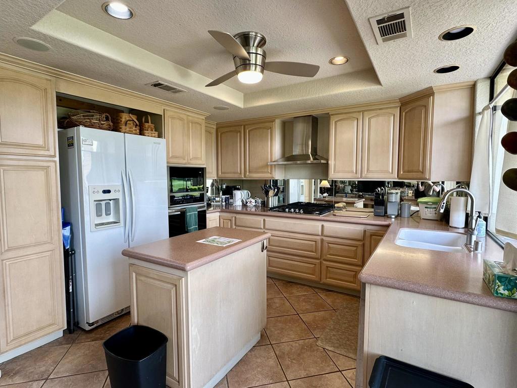 138 Gran Property Photo 8