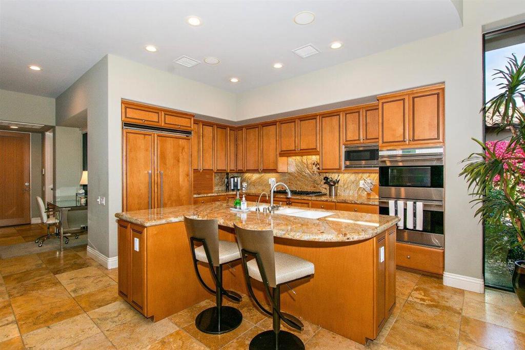 45634 Appian Way Way Property Photo 9
