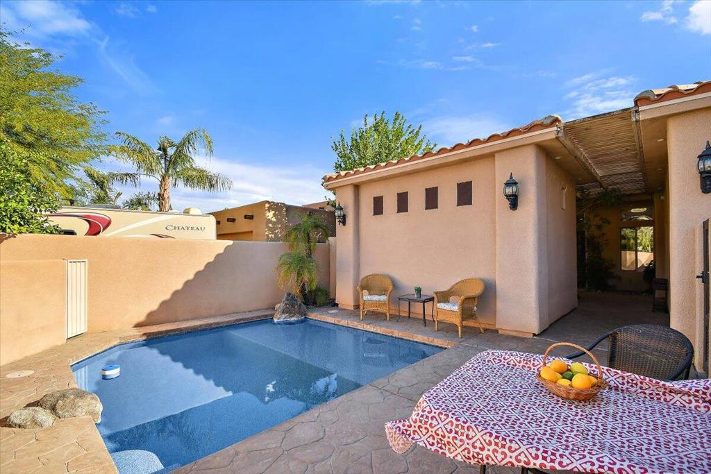 53860 Avenida Ramirez Property Photo 2