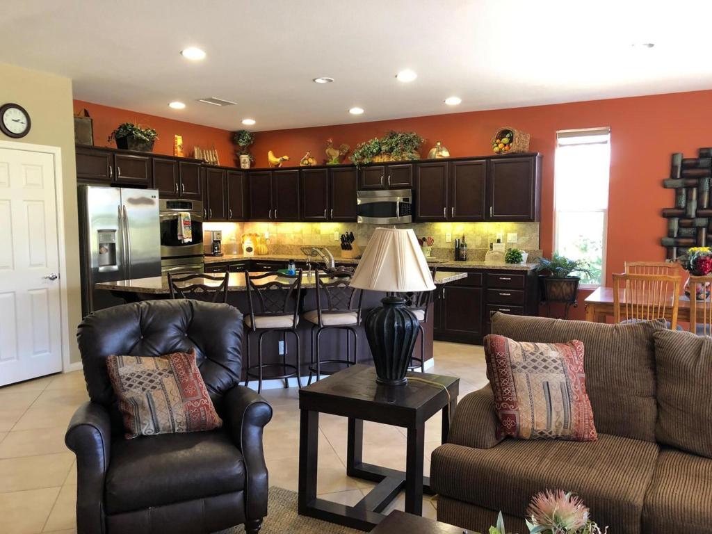 81565 Rustic Canyon Drive Property Photo 5