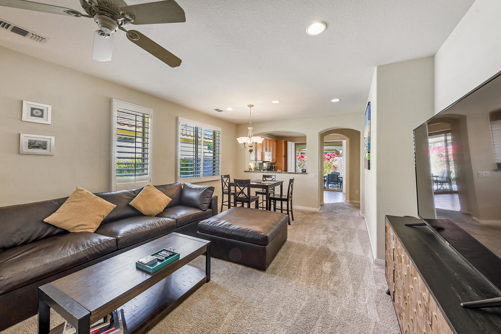 80528 Avenida Camarillo Property Photo 3