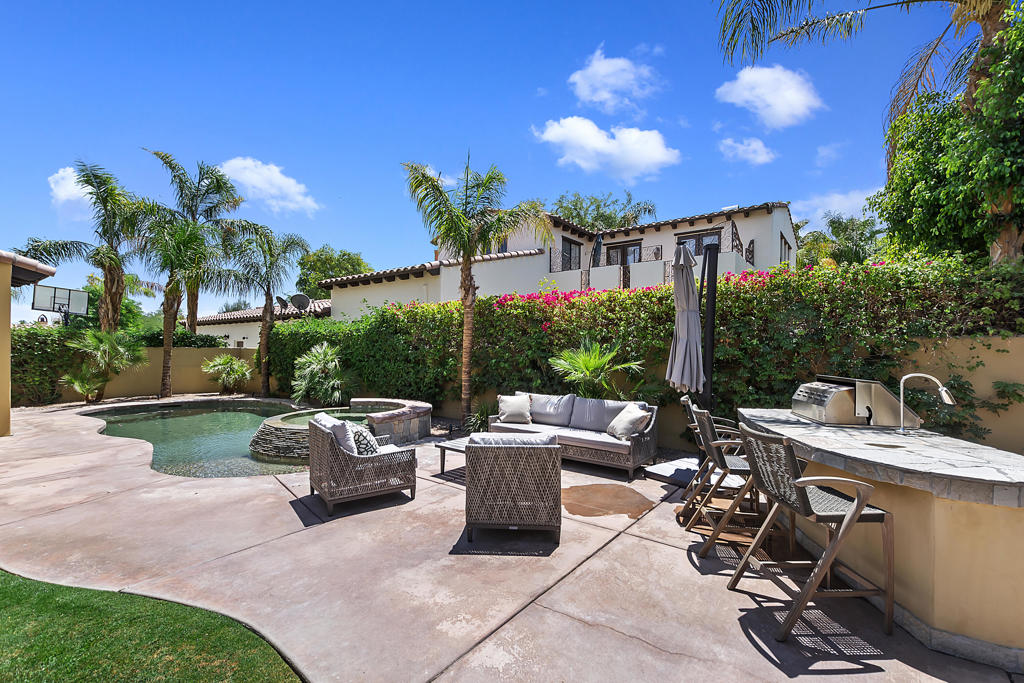 80695 Via Tranquila Property Photo 1