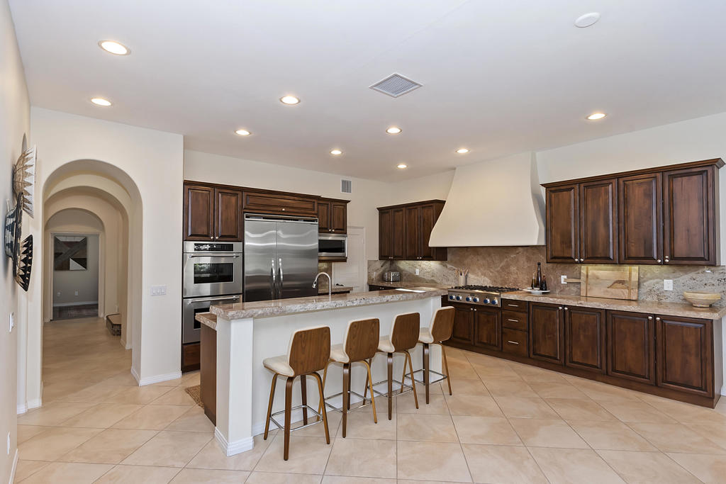 80695 Via Tranquila Property Photo 3