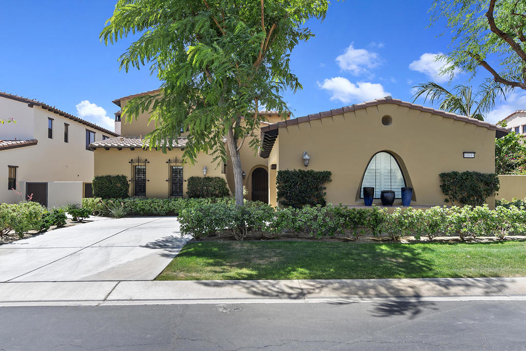 80695 Via Tranquila Property Photo 6