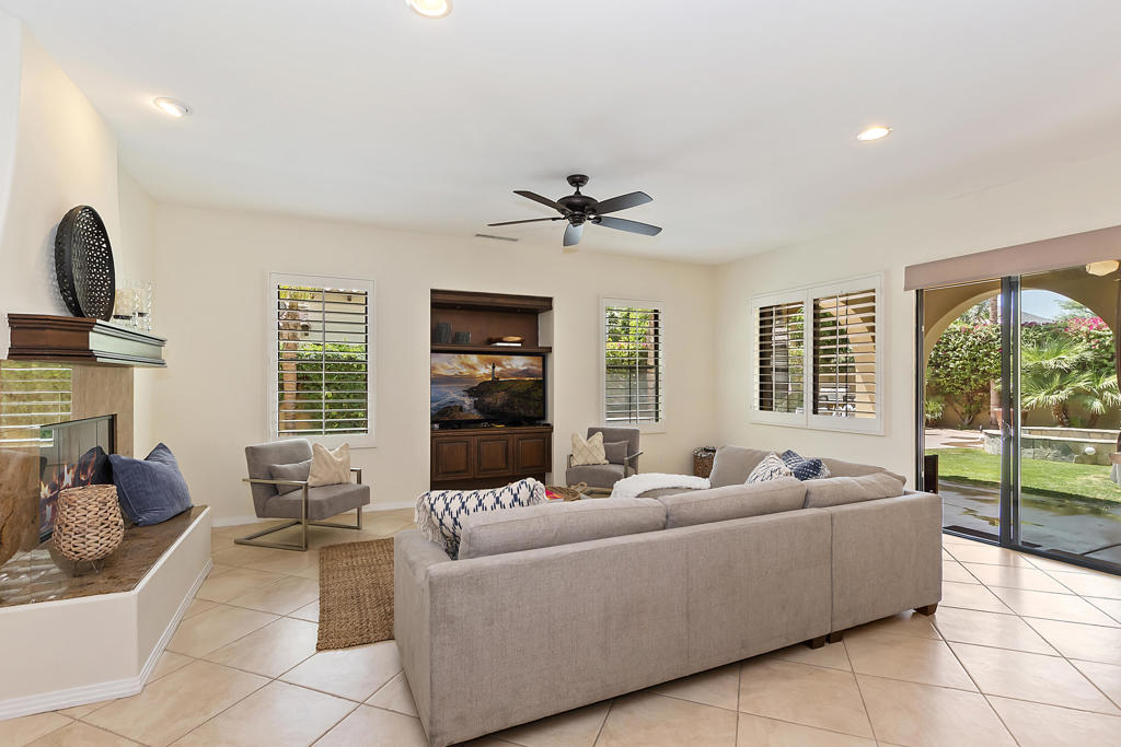 80695 Via Tranquila Property Photo 9