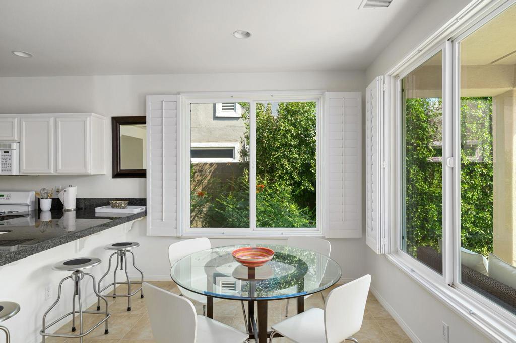 60224 Honeysuckle Street Property Photo 12