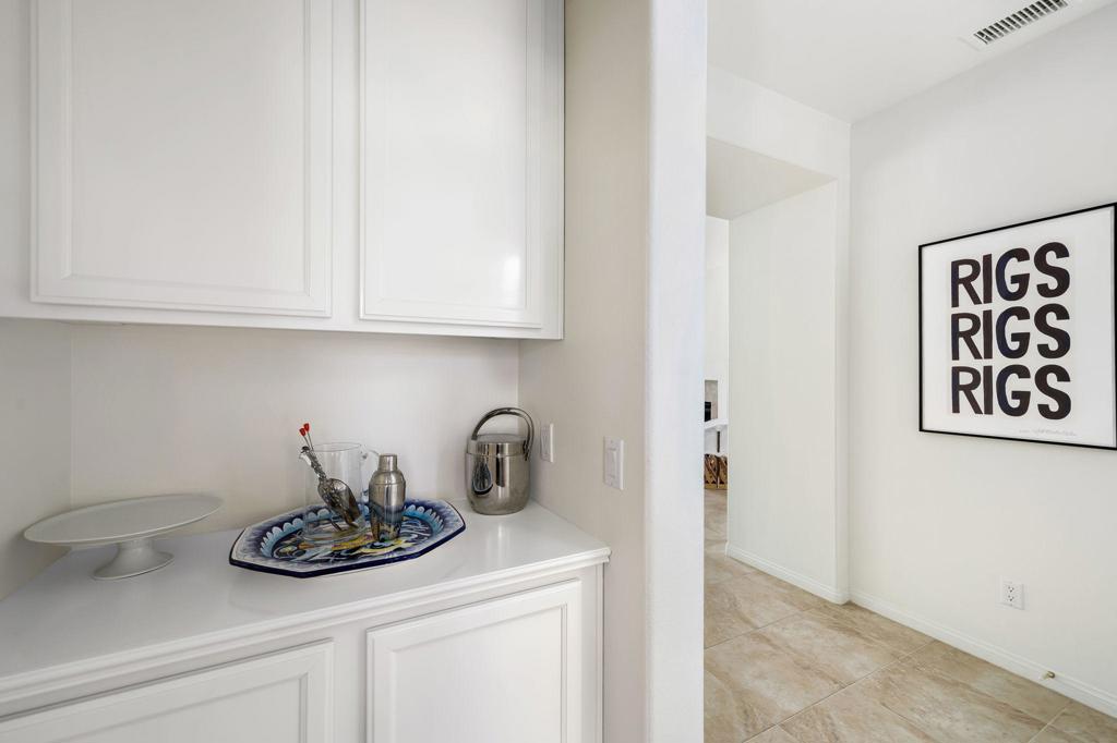 60224 Honeysuckle Street Property Photo 29