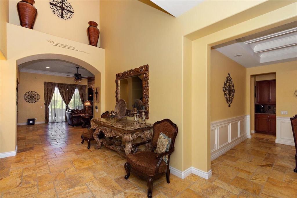 39588 Picasso Court Property Photo 3