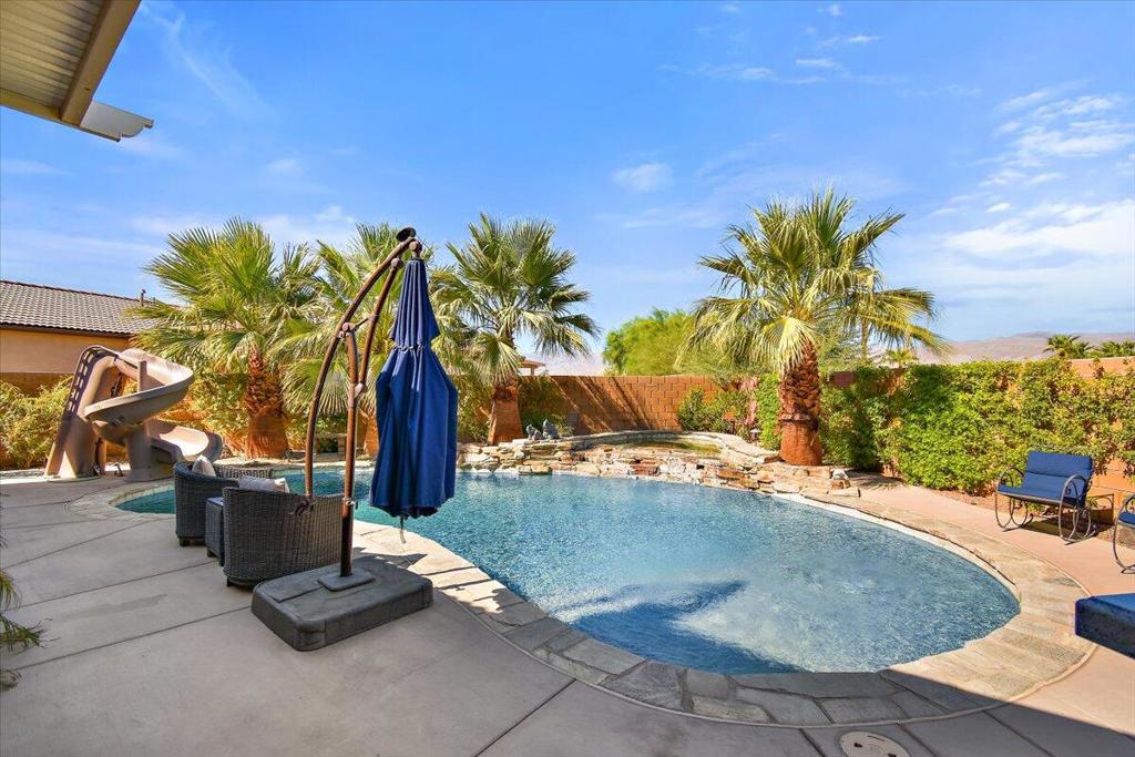 39588 Picasso Court Property Photo 34