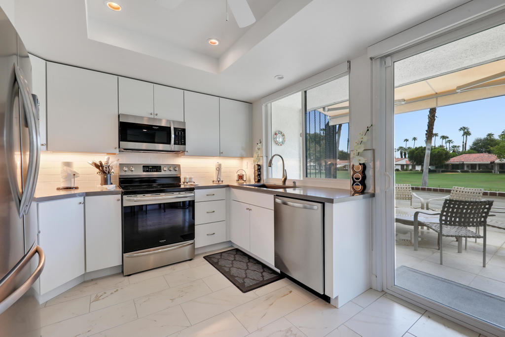 159 Torremolinos Drive Property Photo 8
