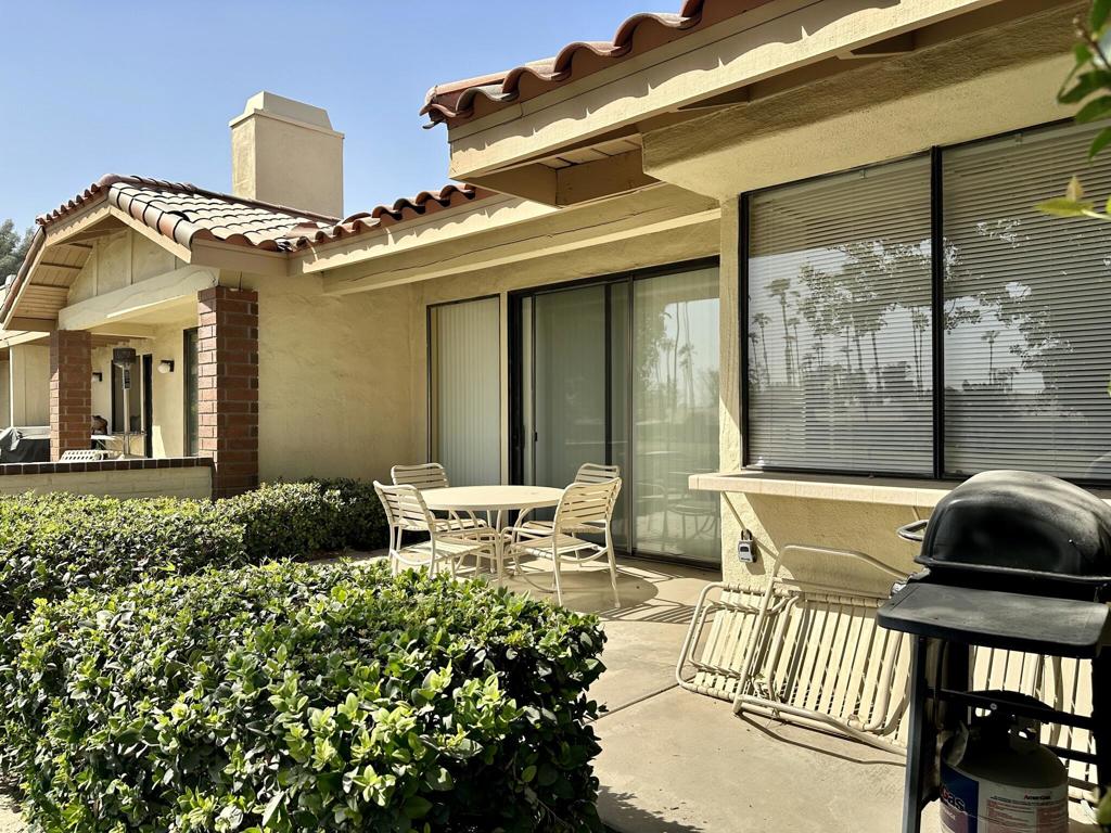 294 San Vicente Circle Property Photo 4