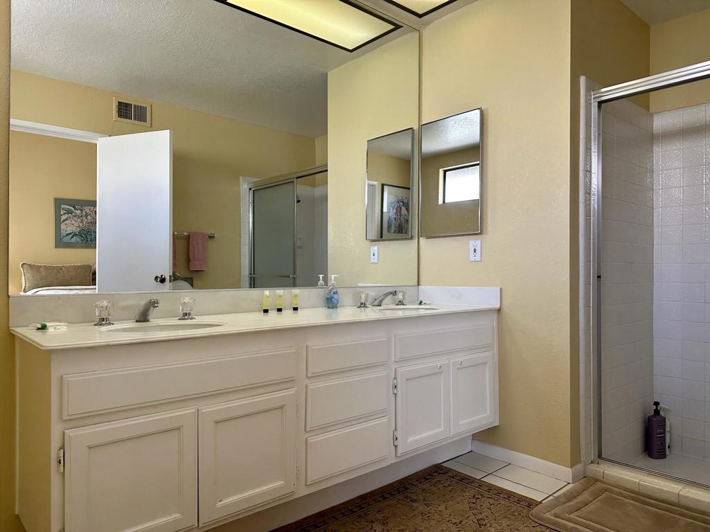 294 San Vicente Circle Property Photo 11