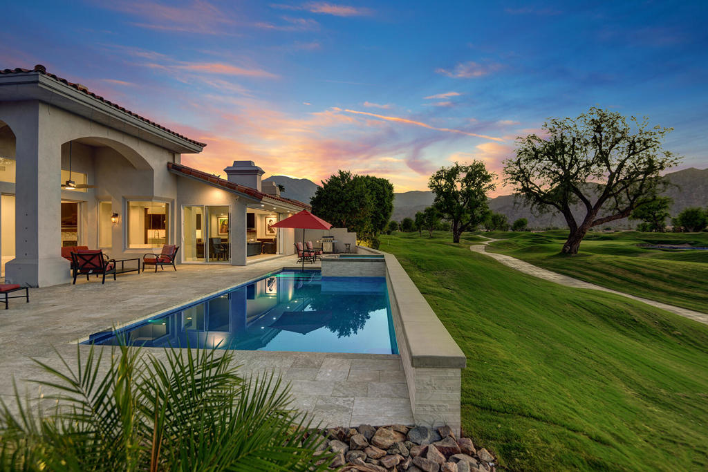 54435 Southern Property Photo 1