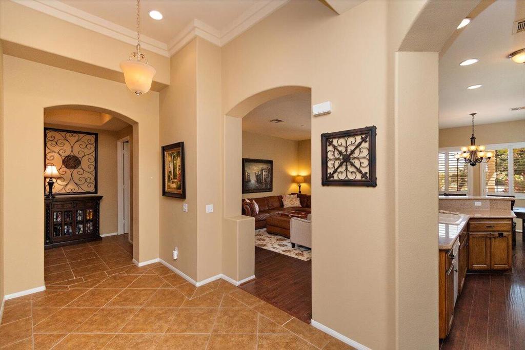 49580 Wayne Street Property Photo 5