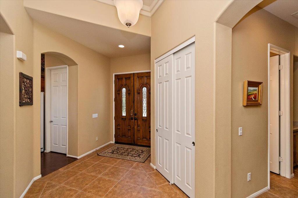 49580 Wayne Street Property Photo 6
