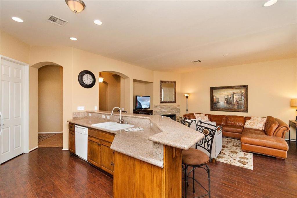49580 Wayne Street Property Photo 17