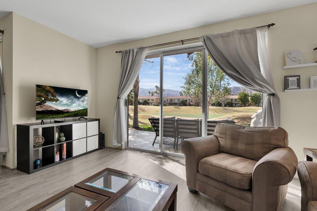 55387 Winged Foot Property Photo 4
