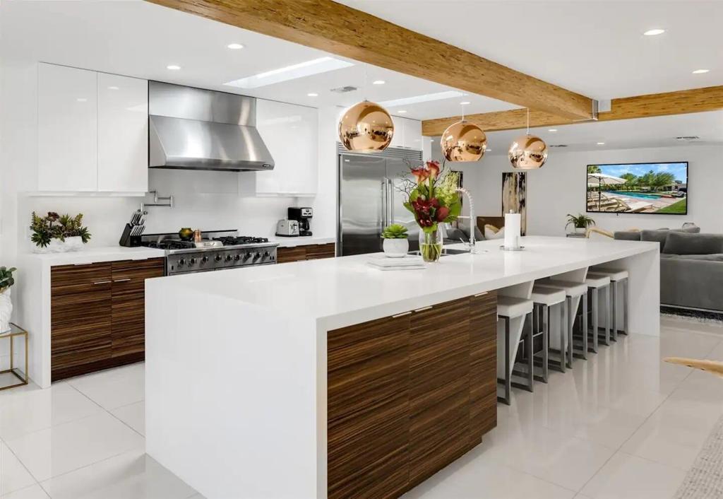 72382 Desert Drive Property Photo 15