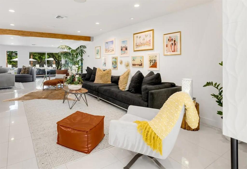 72382 Desert Drive Property Photo 19