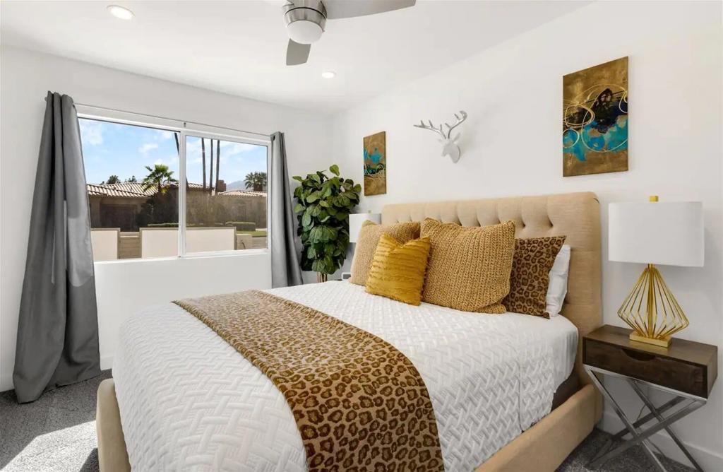 72382 Desert Drive Property Photo 24