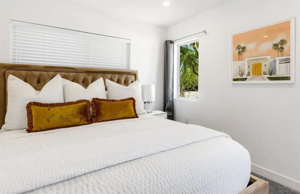 72382 Desert Drive Property Photo 27