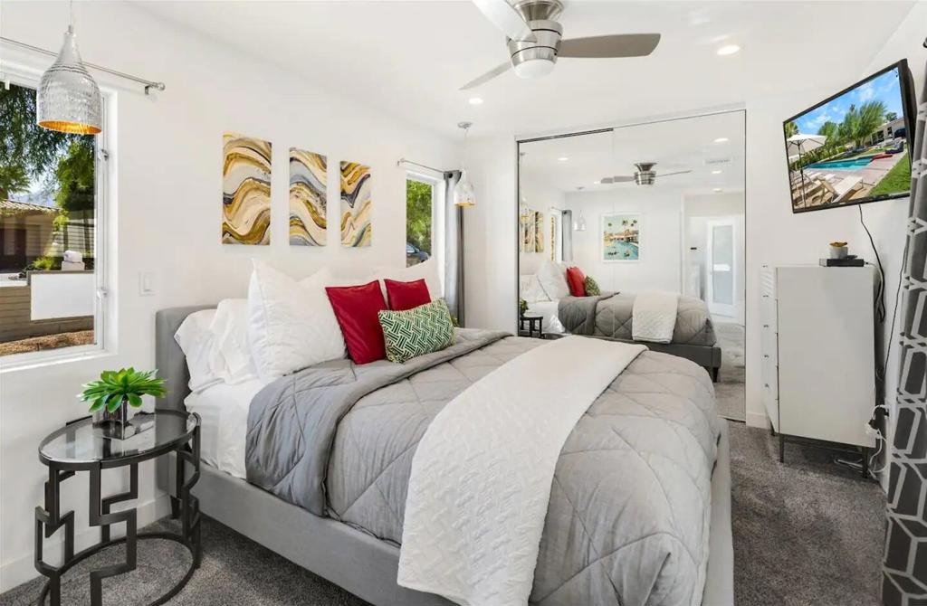 72382 Desert Drive Property Photo 36