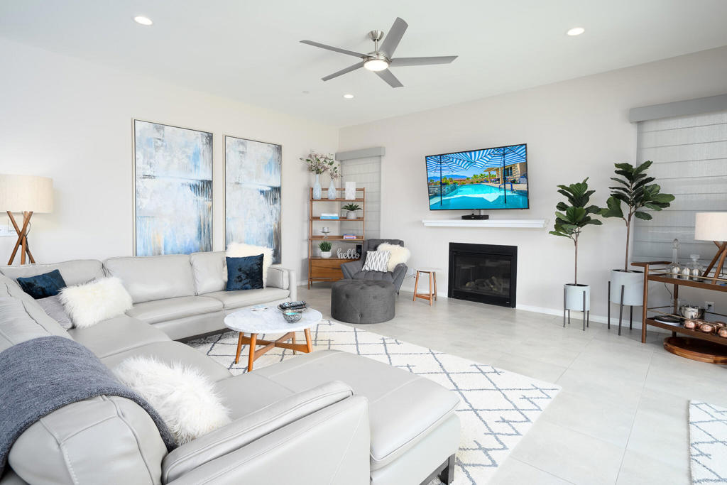 67385 Zuni Court Property Photo 6