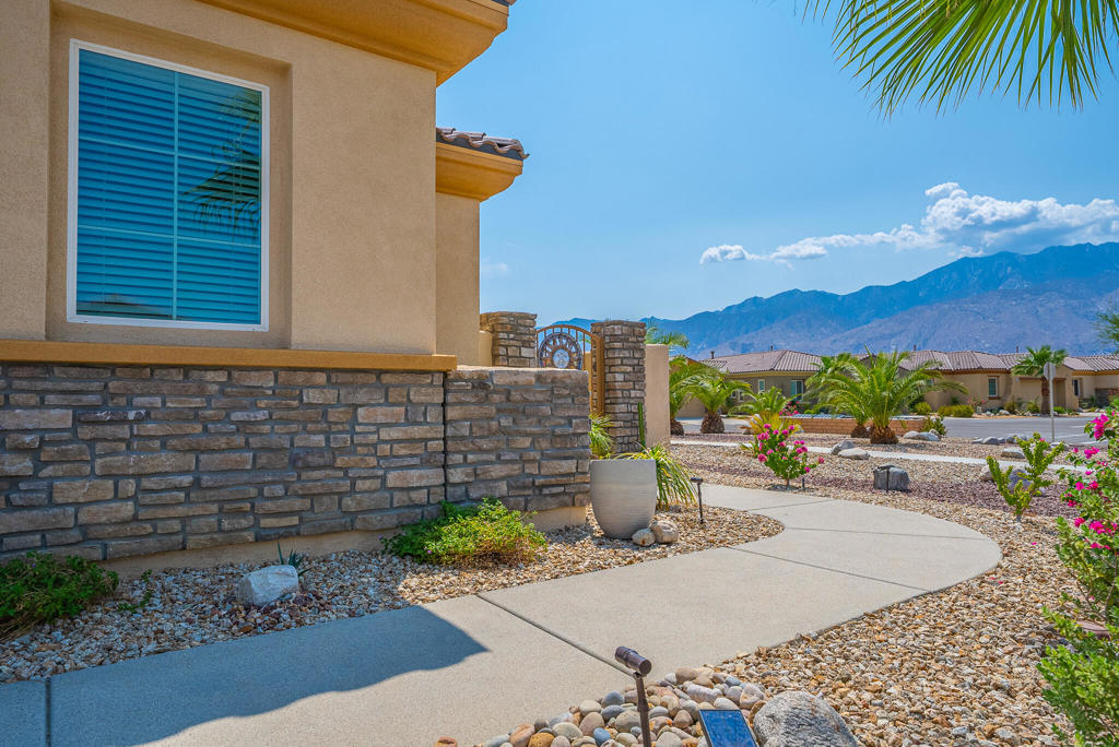 67385 Zuni Court Property Photo 40