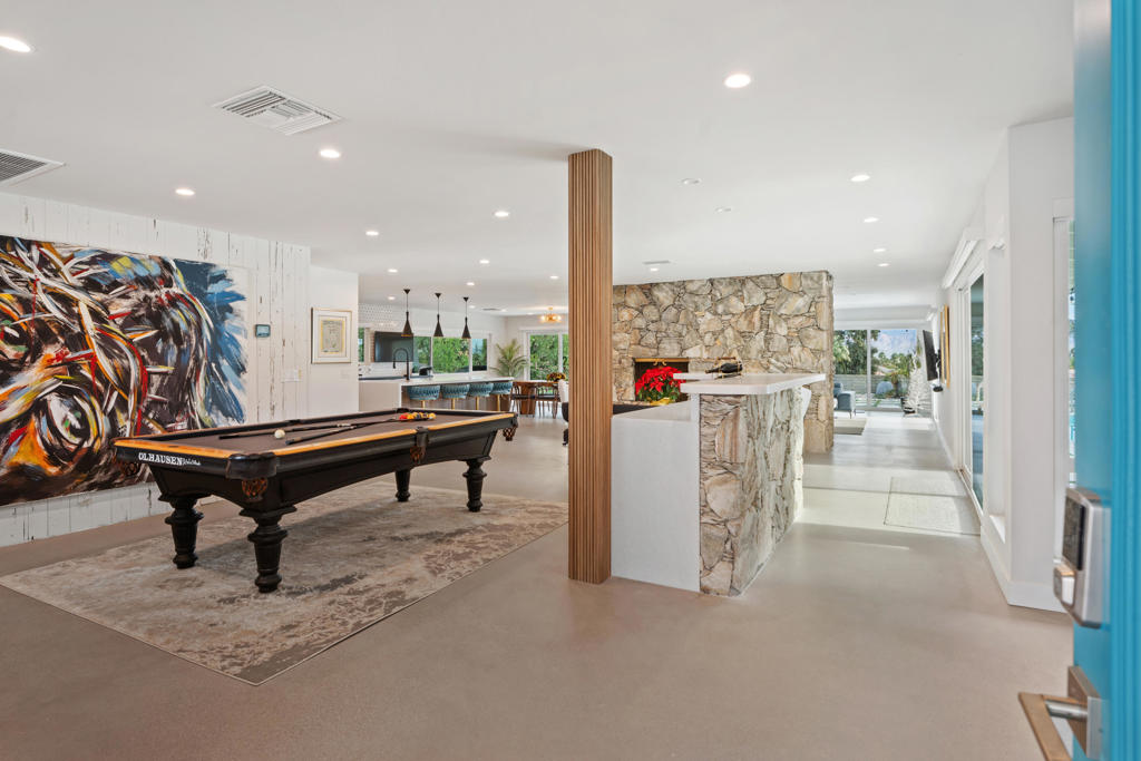 43490 Bath Point Court Property Photo 2