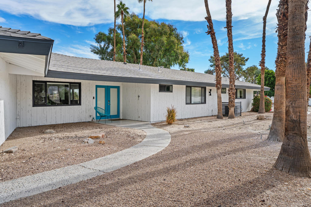 43490 Bath Point Court Property Photo 3