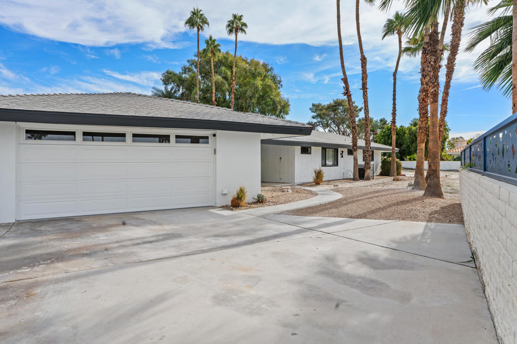 43490 Bath Point Court Property Photo 4