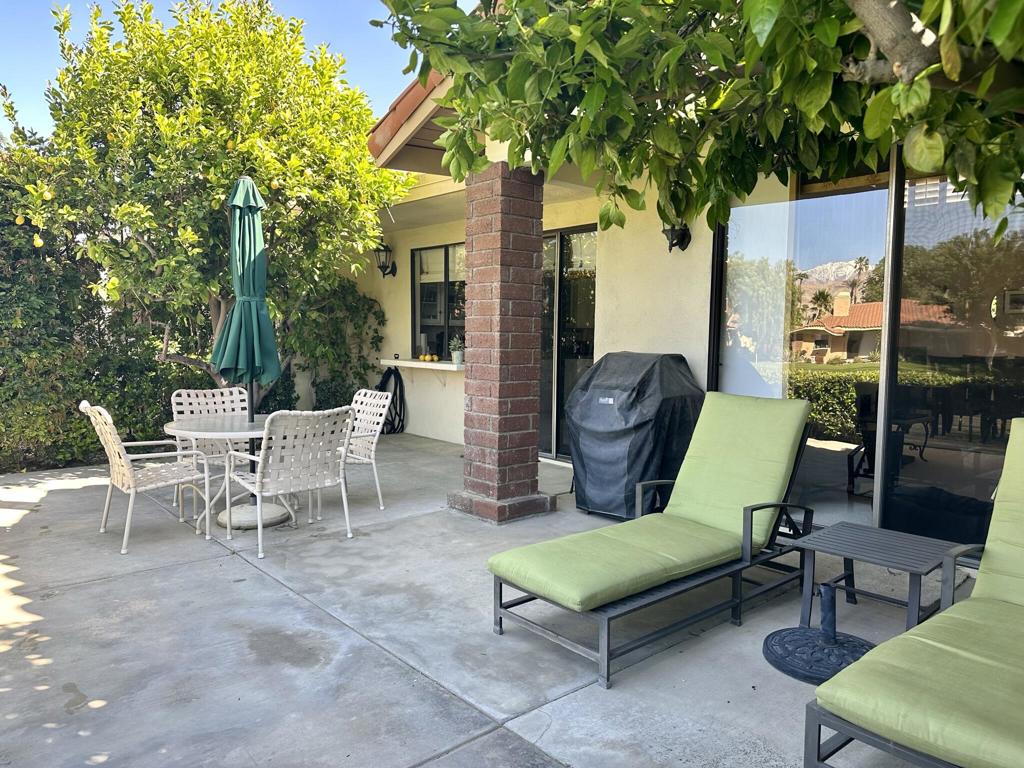 221 Serena Drive Property Photo 4