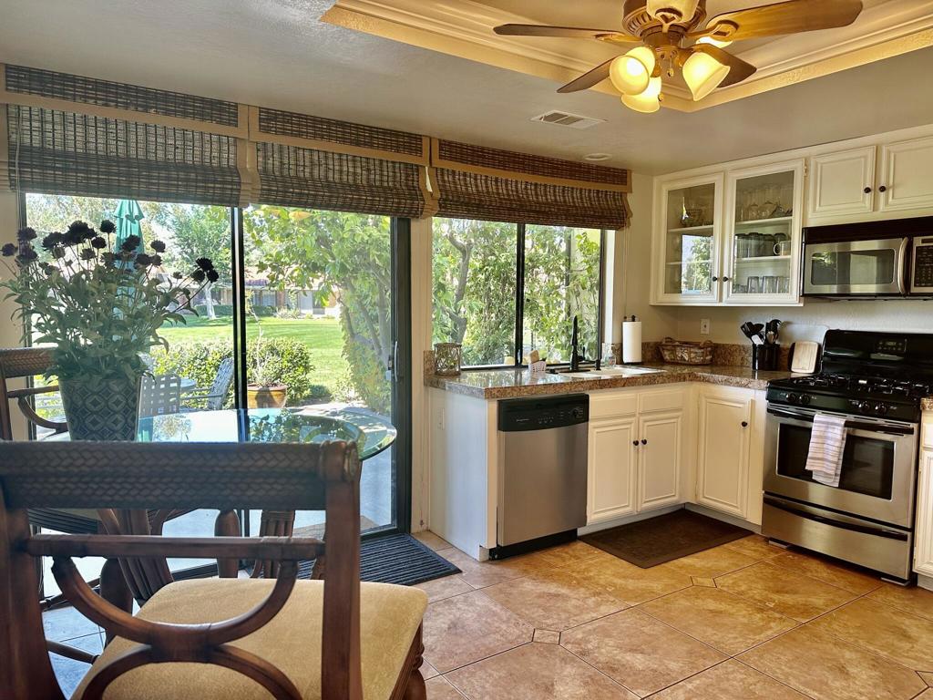 221 Serena Drive Property Photo 11